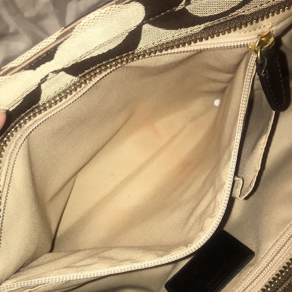 Coach Tote w/ Wallet - Picture 6 of 16